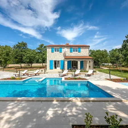 Holiday home Strandnahe Irena Funtana Mit Pool Porec